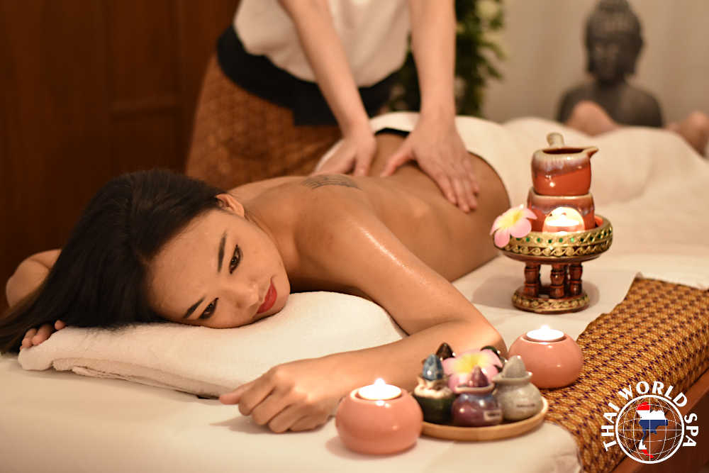 Tajski masaż olejkami aromatycznymi Thai World Spa Warszawa